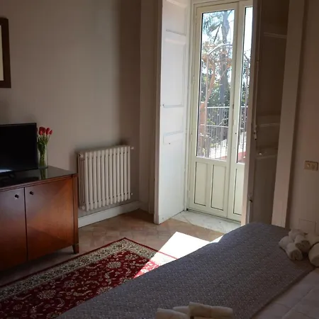 ベッド・アンド・ブレックファスト Uzeda, Doppia Con Bagno Privato 3*