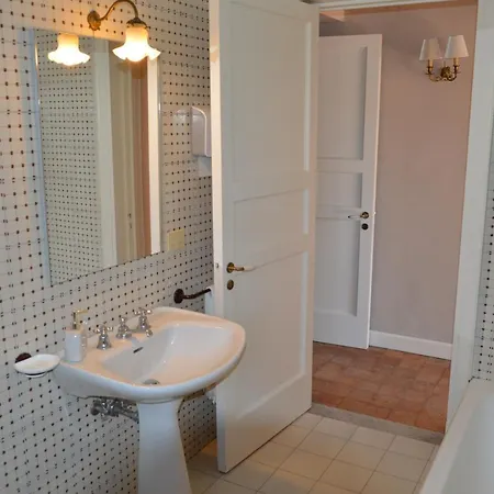 ベッド・アンド・ブレックファスト Uzeda, Doppia Con Bagno Privato *